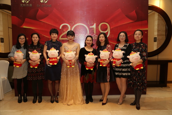 簽到合影.jpg